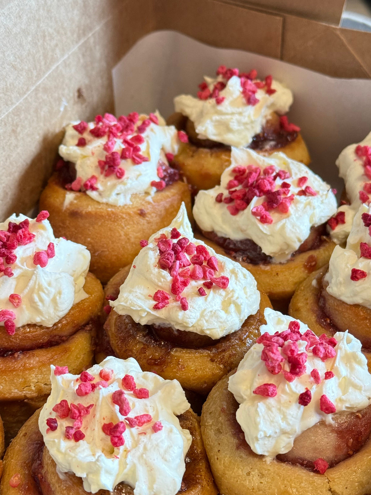 Scone-style cinnamon bun